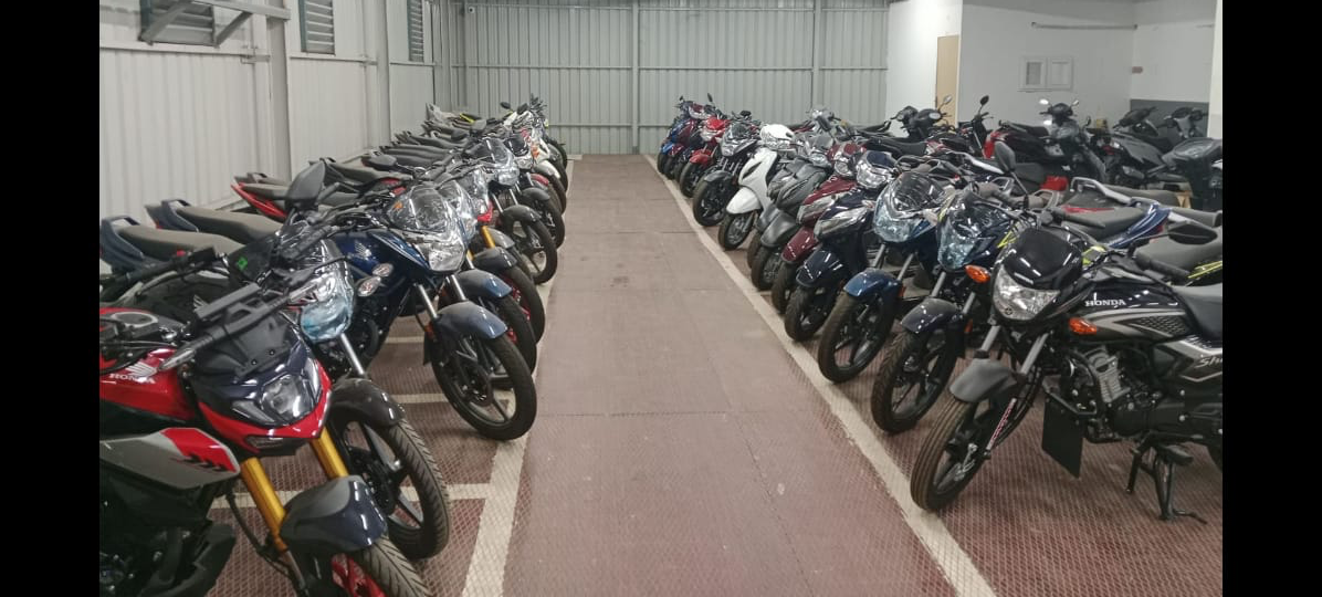 Showroom - View 3